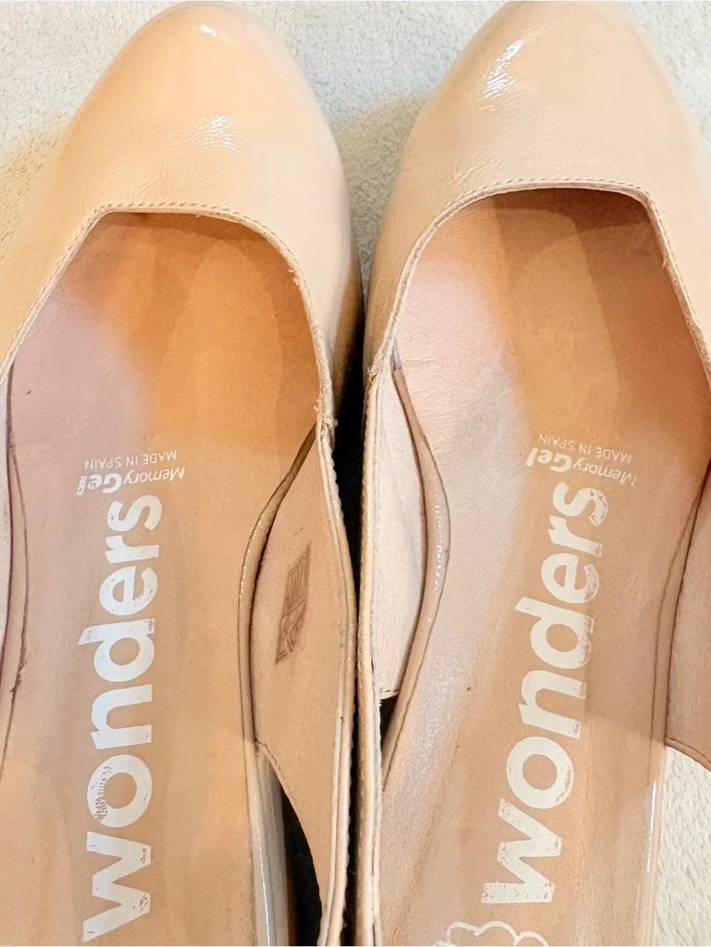 Wonders Women's Patent Beige Slingback Wedge Flex Sole Pumps Sz 39